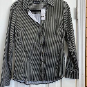 Size M, Seventh Avenue NewYork & Company.